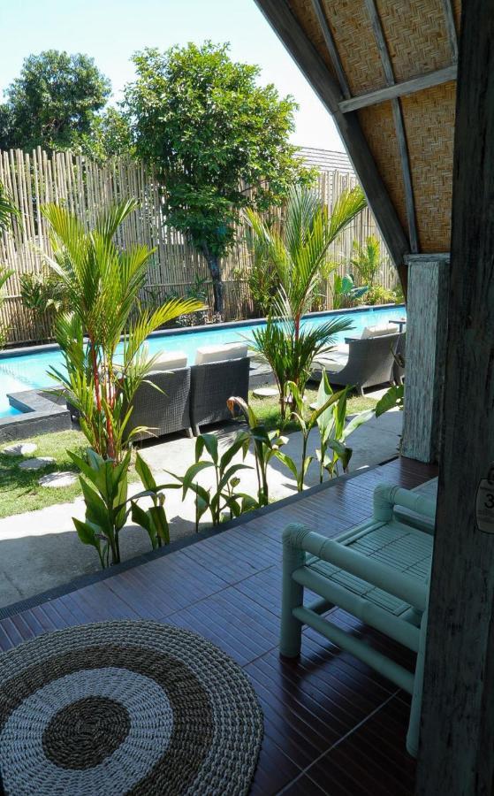Copacabana Gili Air Hotel Матарам Екстериор снимка